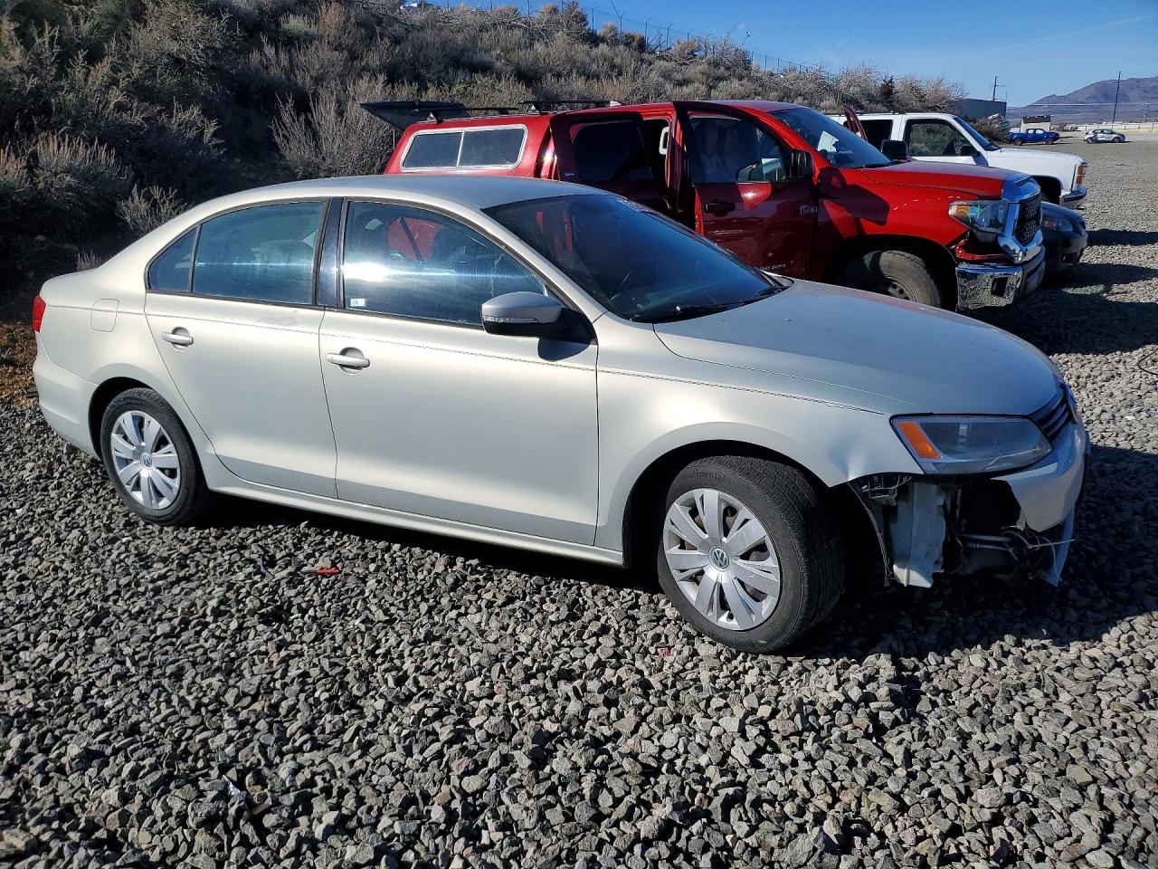 2012 VOLKSWAGEN JETTA SE photo 4