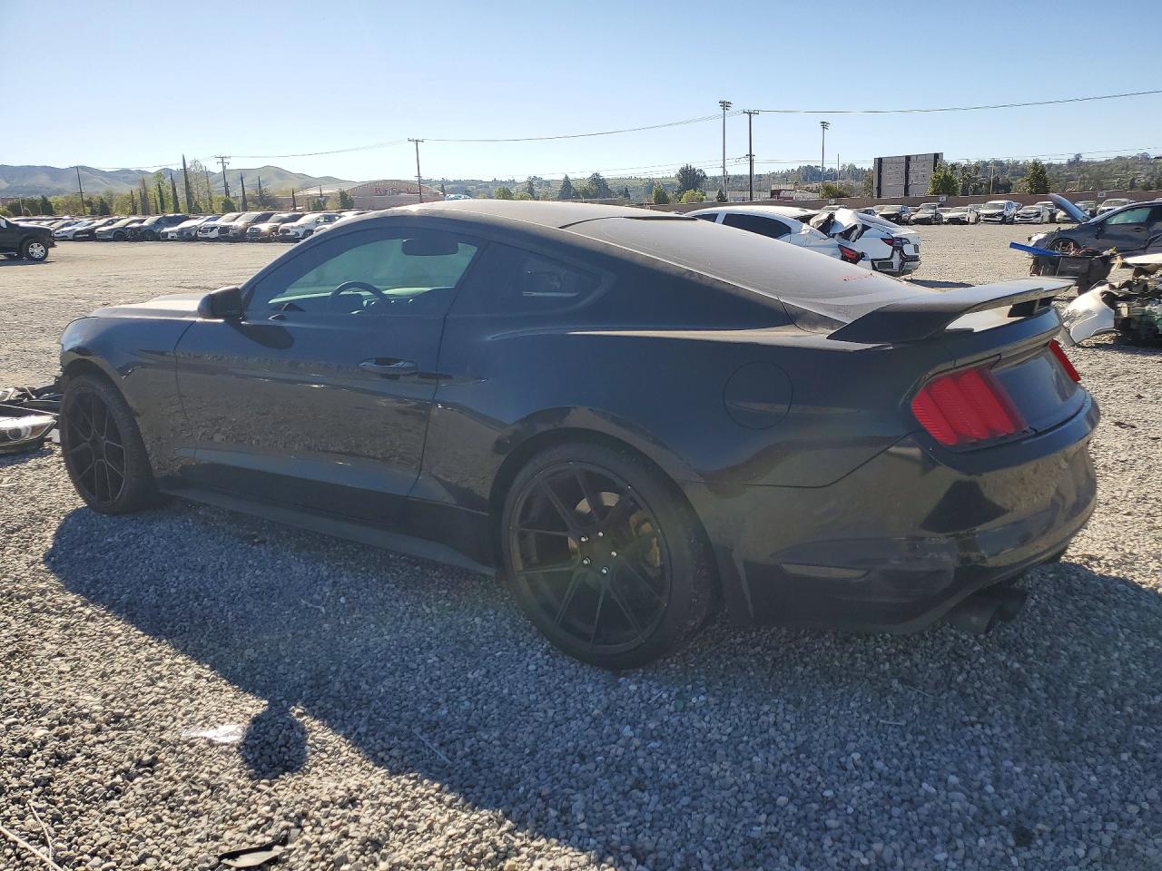 2016 FORD MUSTANG photo 5
