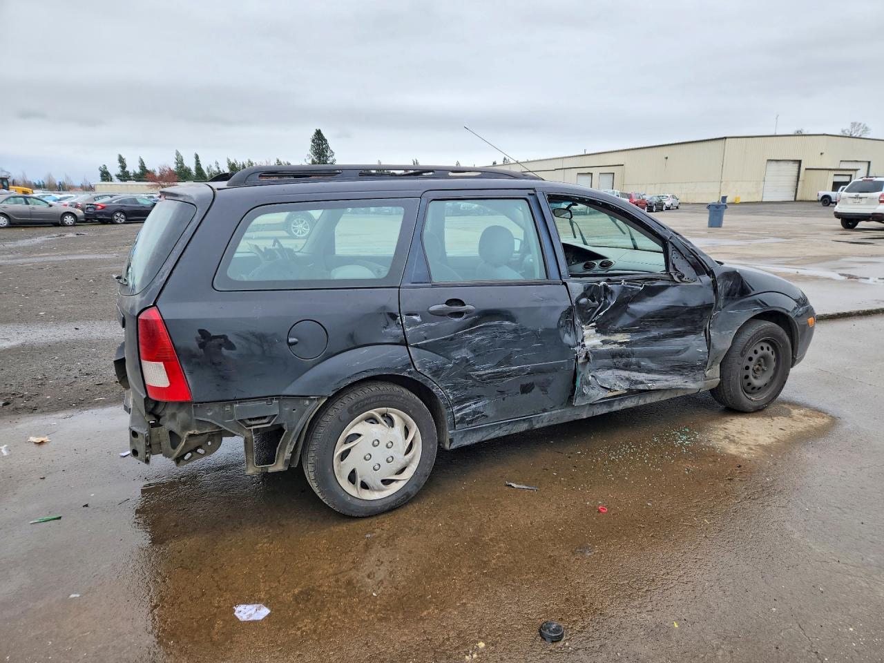2004 FORD FOCUS SE photo 7