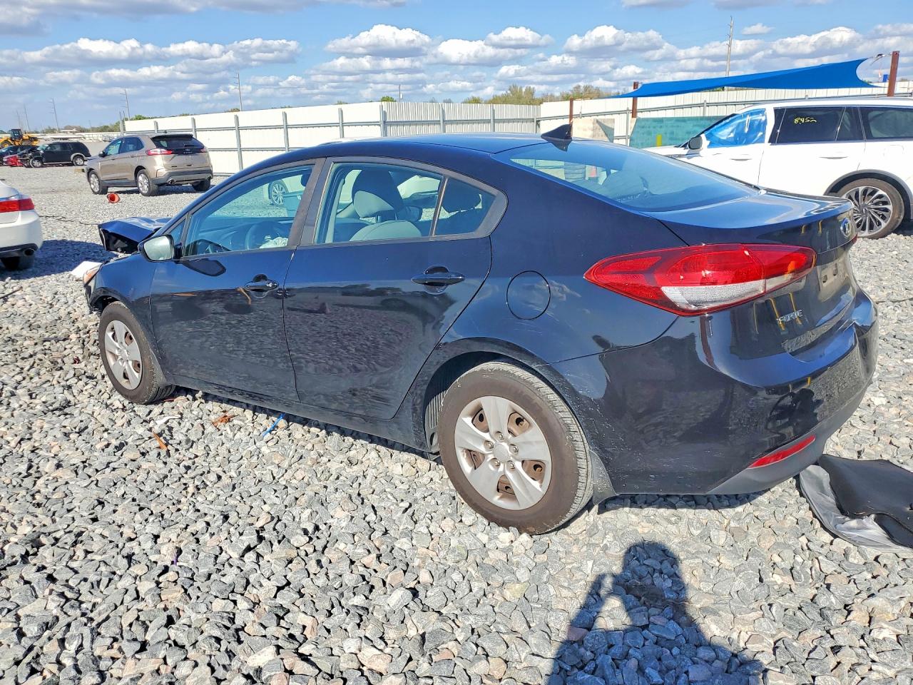 2018 KIA FORTE LX photo 2