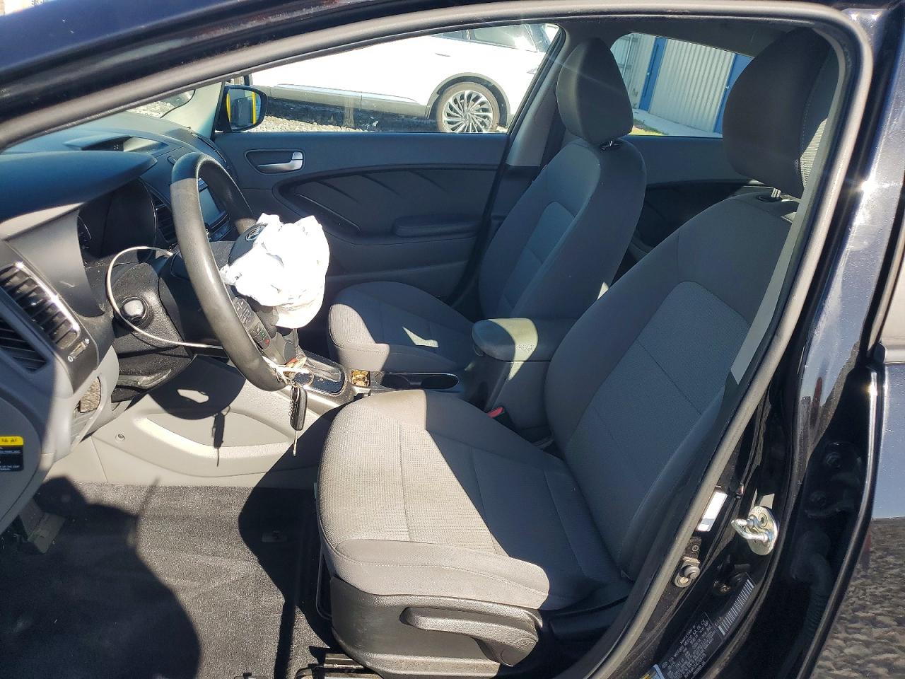 2018 KIA FORTE LX photo 7