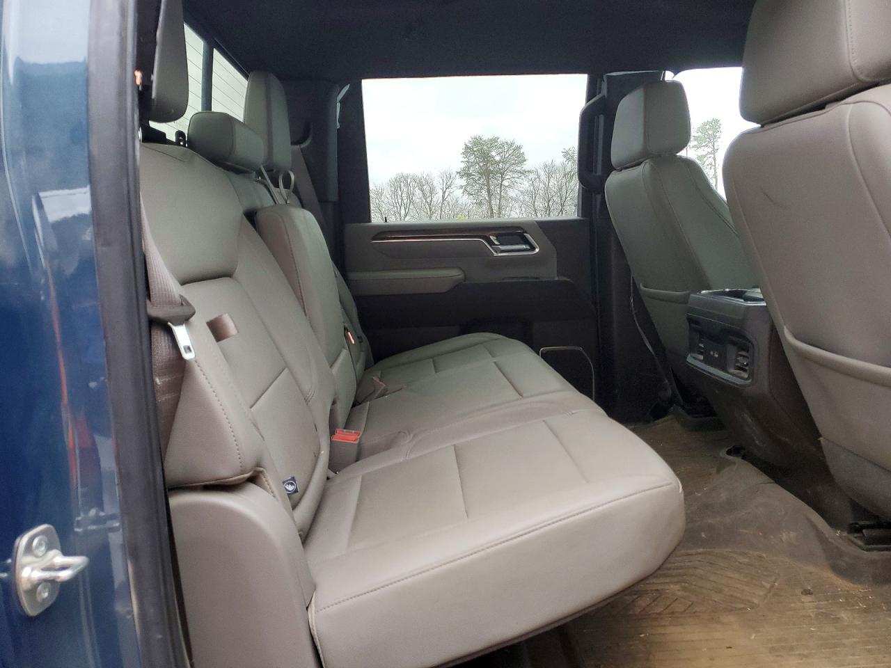 2025 CHEVROLET SILVERADO K2500 HEAVY DUTY LT photo 19