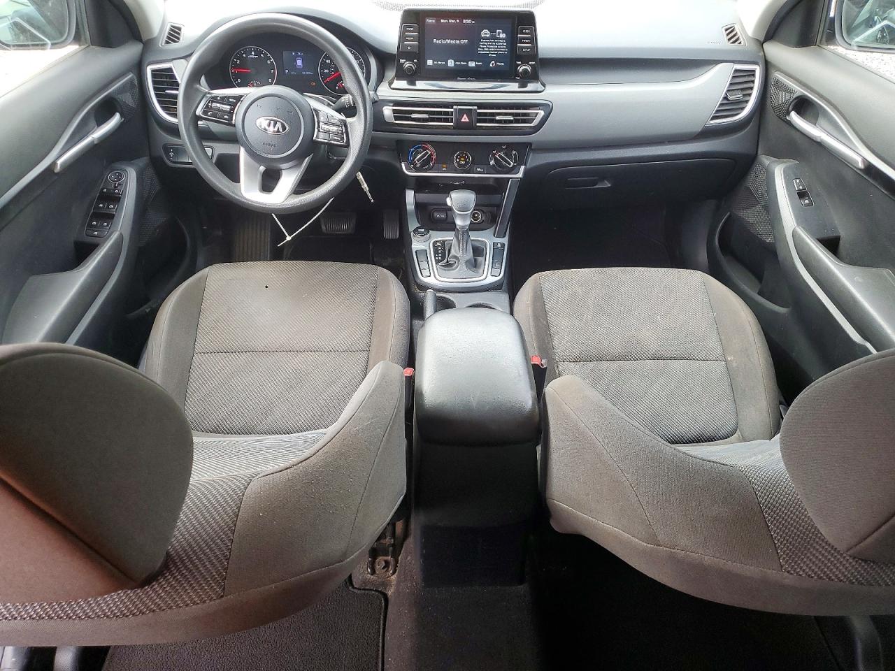 2021 KIA SELTOS LX photo 15