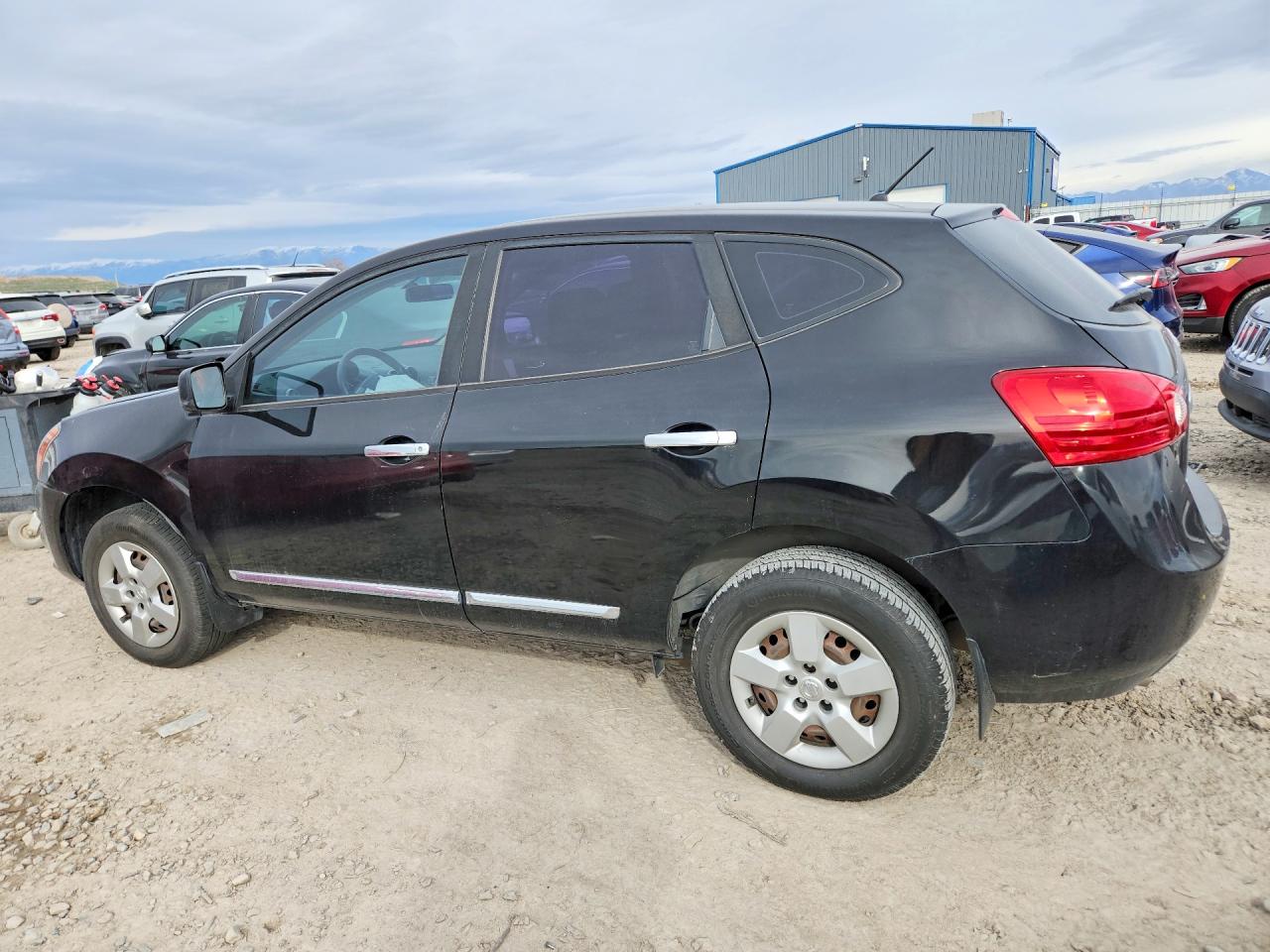 2015 NISSAN ROGUE SELECT S photo 2