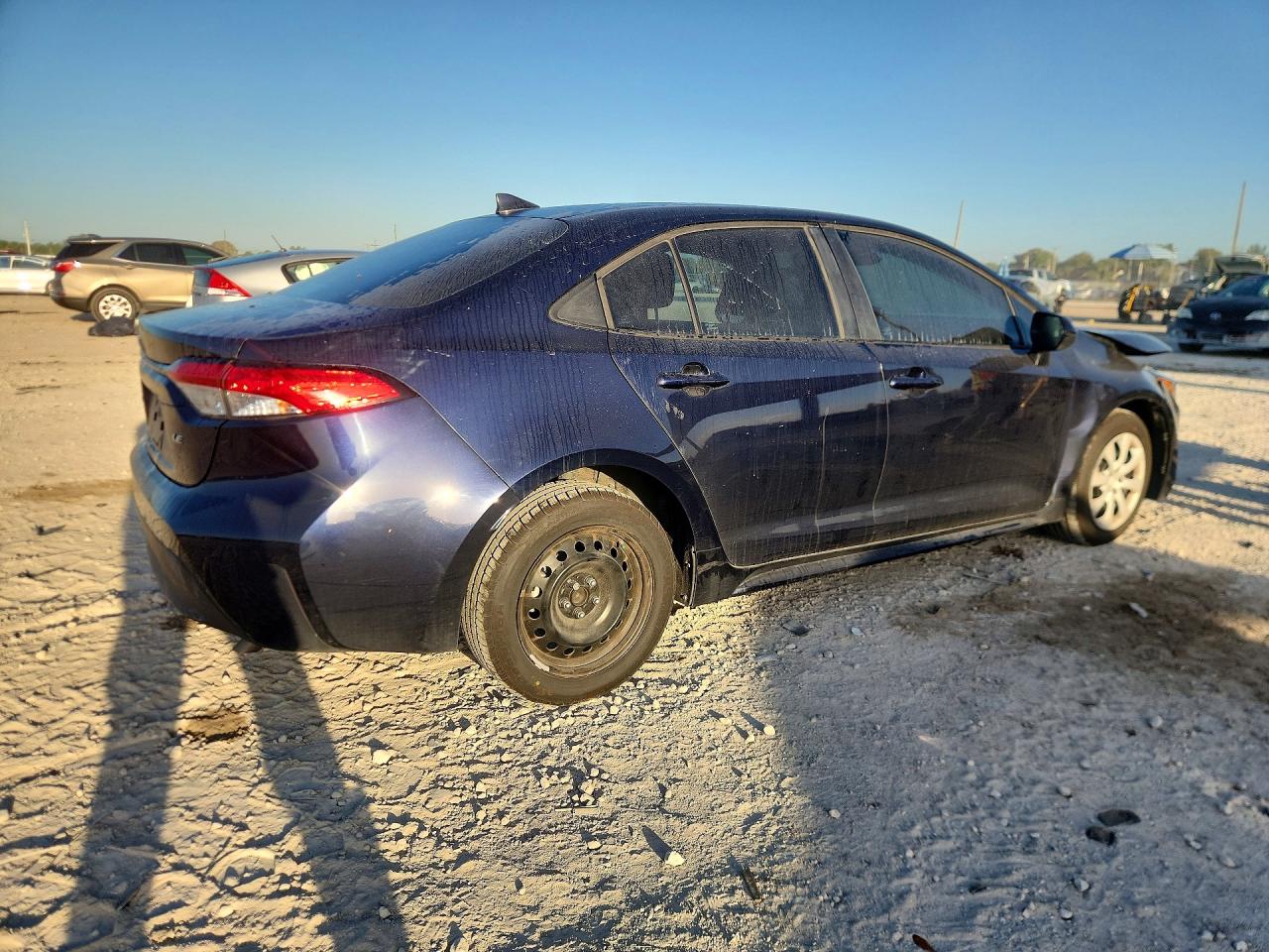 2023 TOYOTA COROLLA LE photo 5