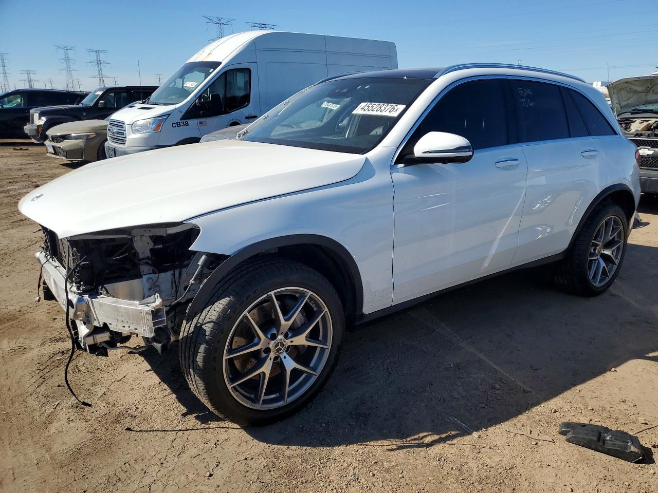 2022 MERCEDES-BENZ GLC