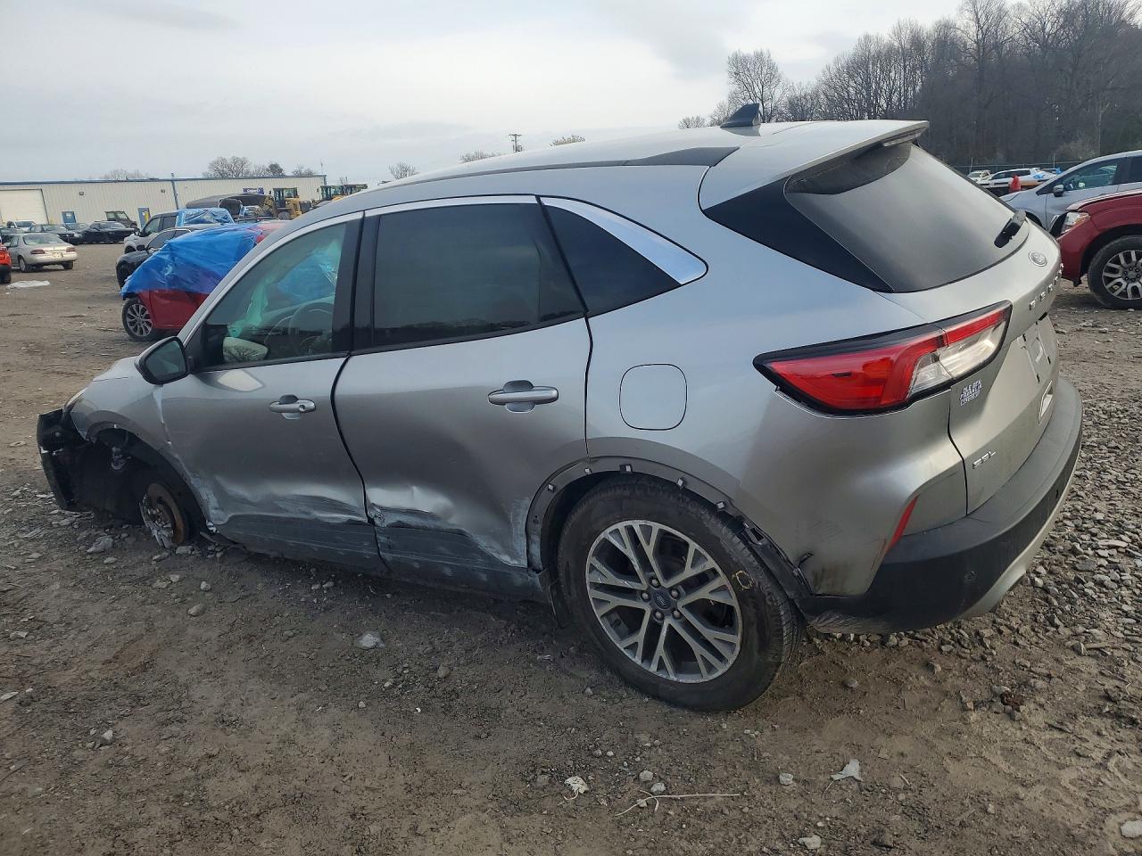 2022 FORD ESCAPE SEL photo 3