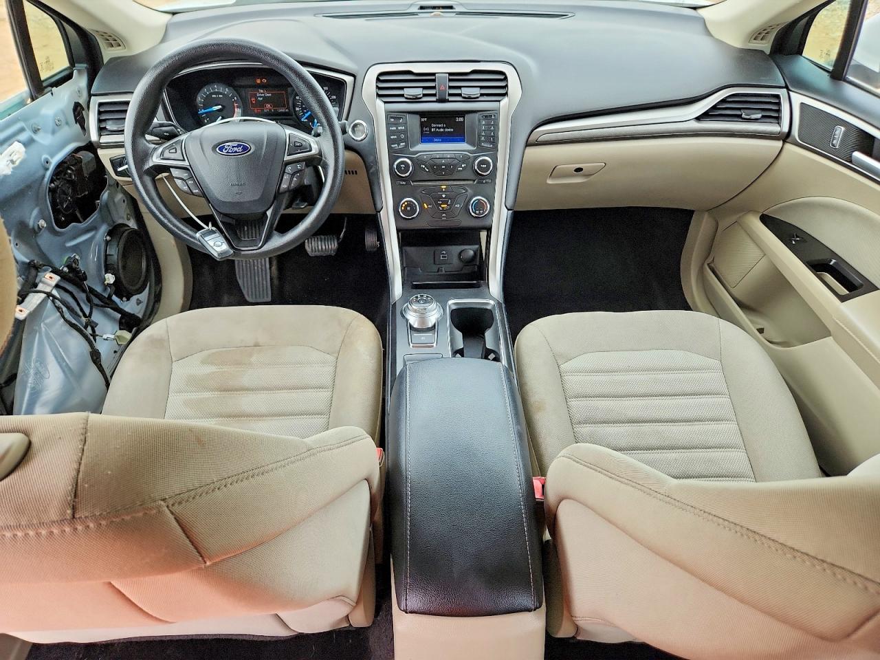 2017 FORD FUSION SE photo 15