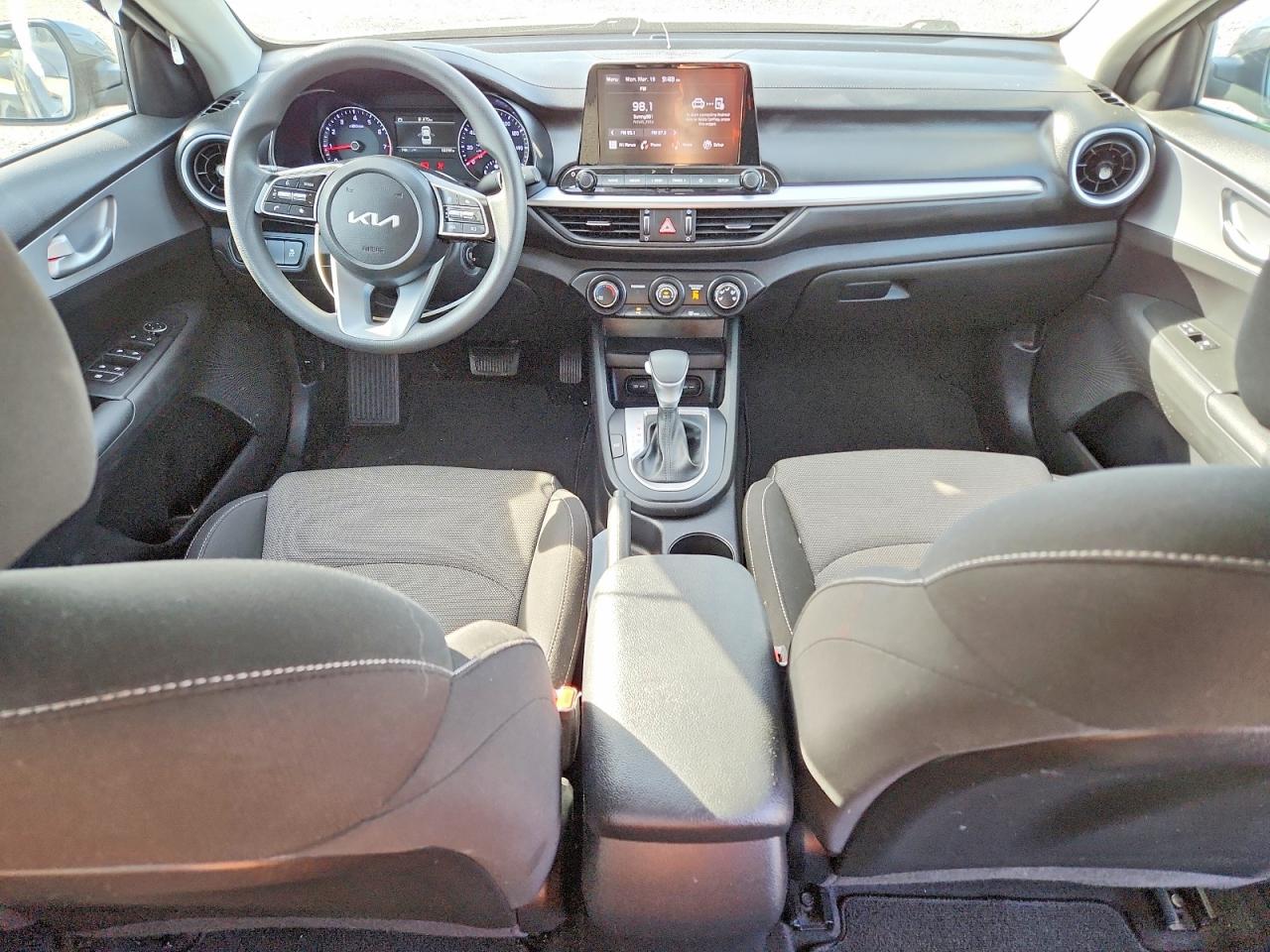 2023 KIA FORTE LXS photo 15