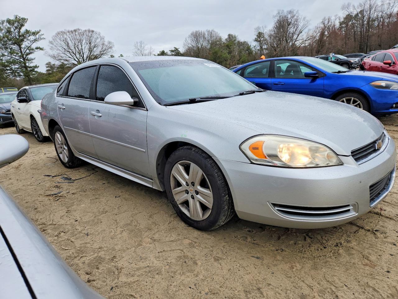 2011 CHEVROLET IMPALA LS photo 4