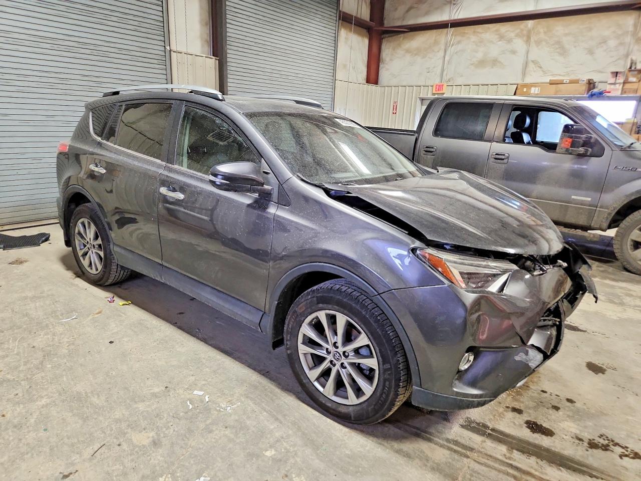 2017 TOYOTA RAV4 LIMITED photo 4