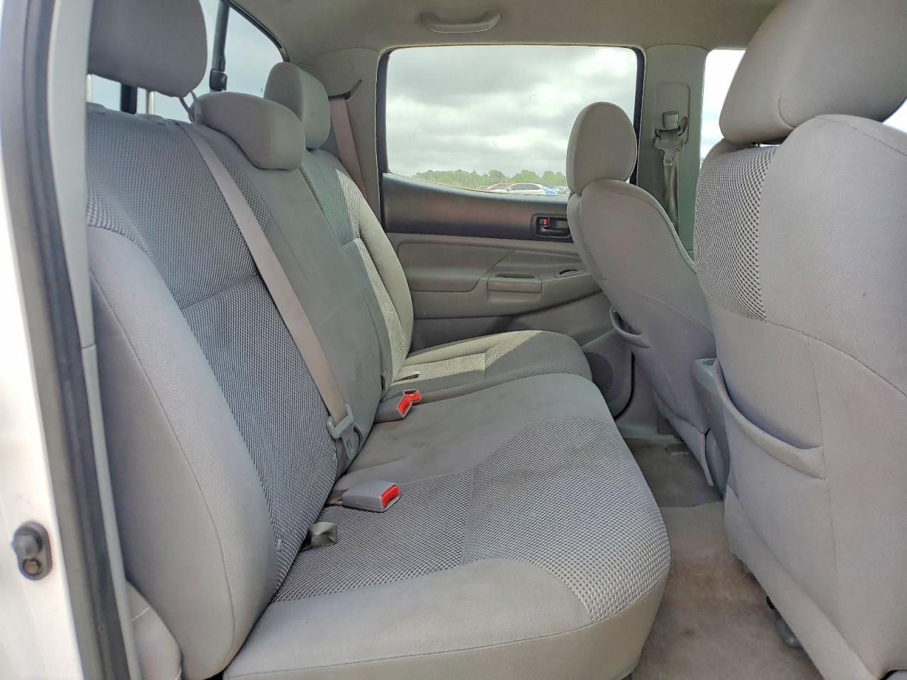 2006 TOYOTA TACOMA photo 19