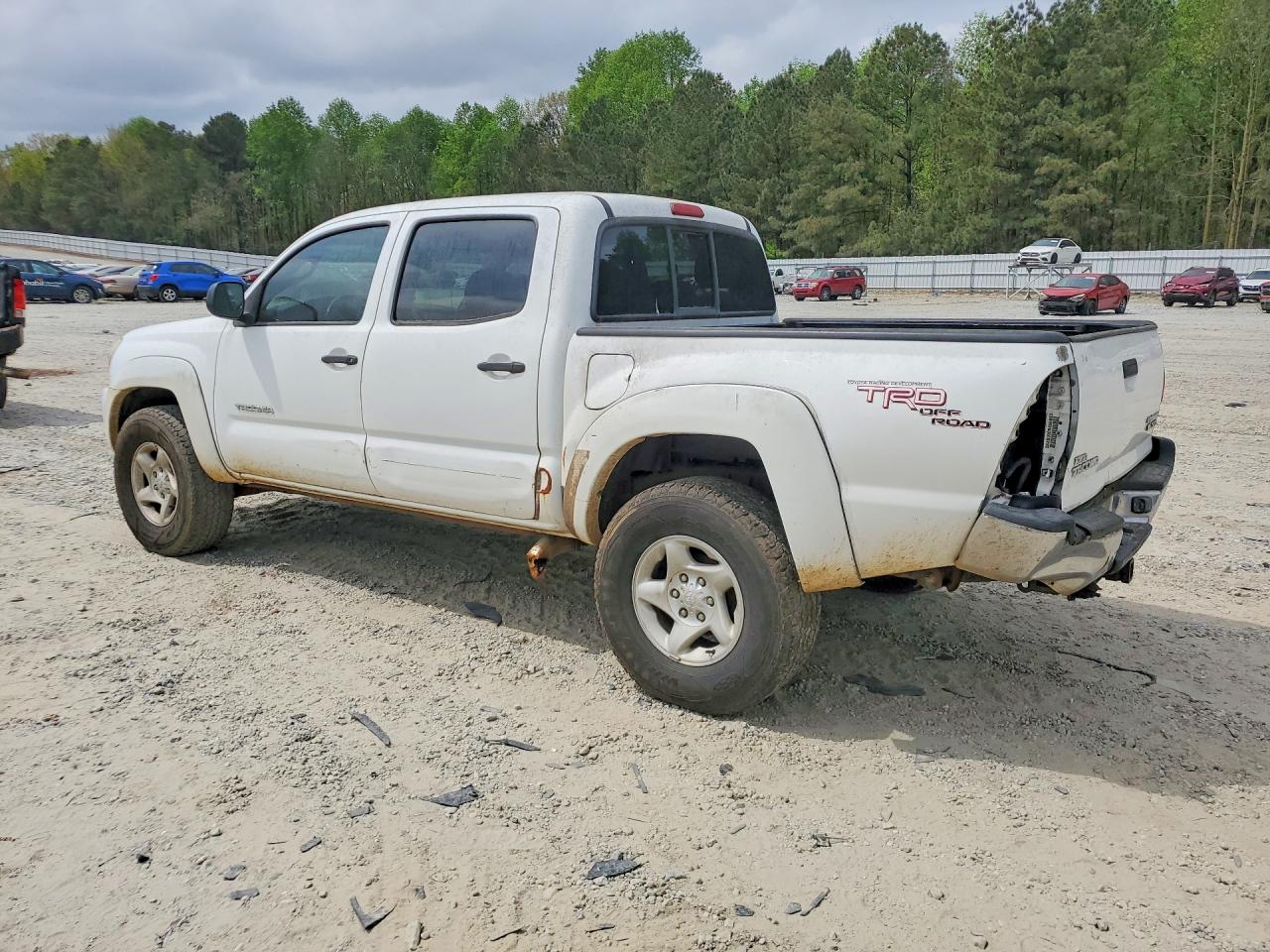 2006 TOYOTA TACOMA photo 3