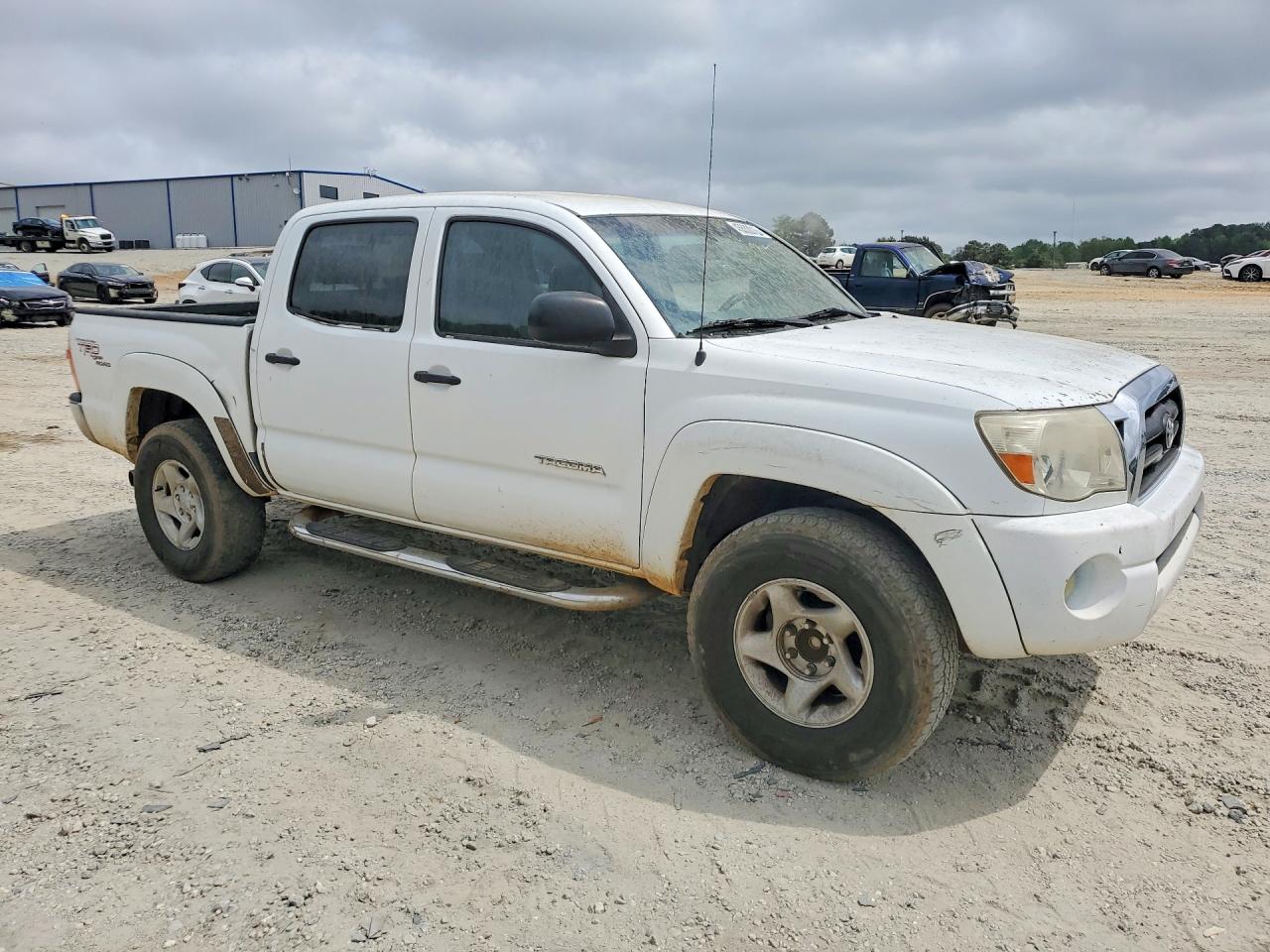 2006 TOYOTA TACOMA photo 7