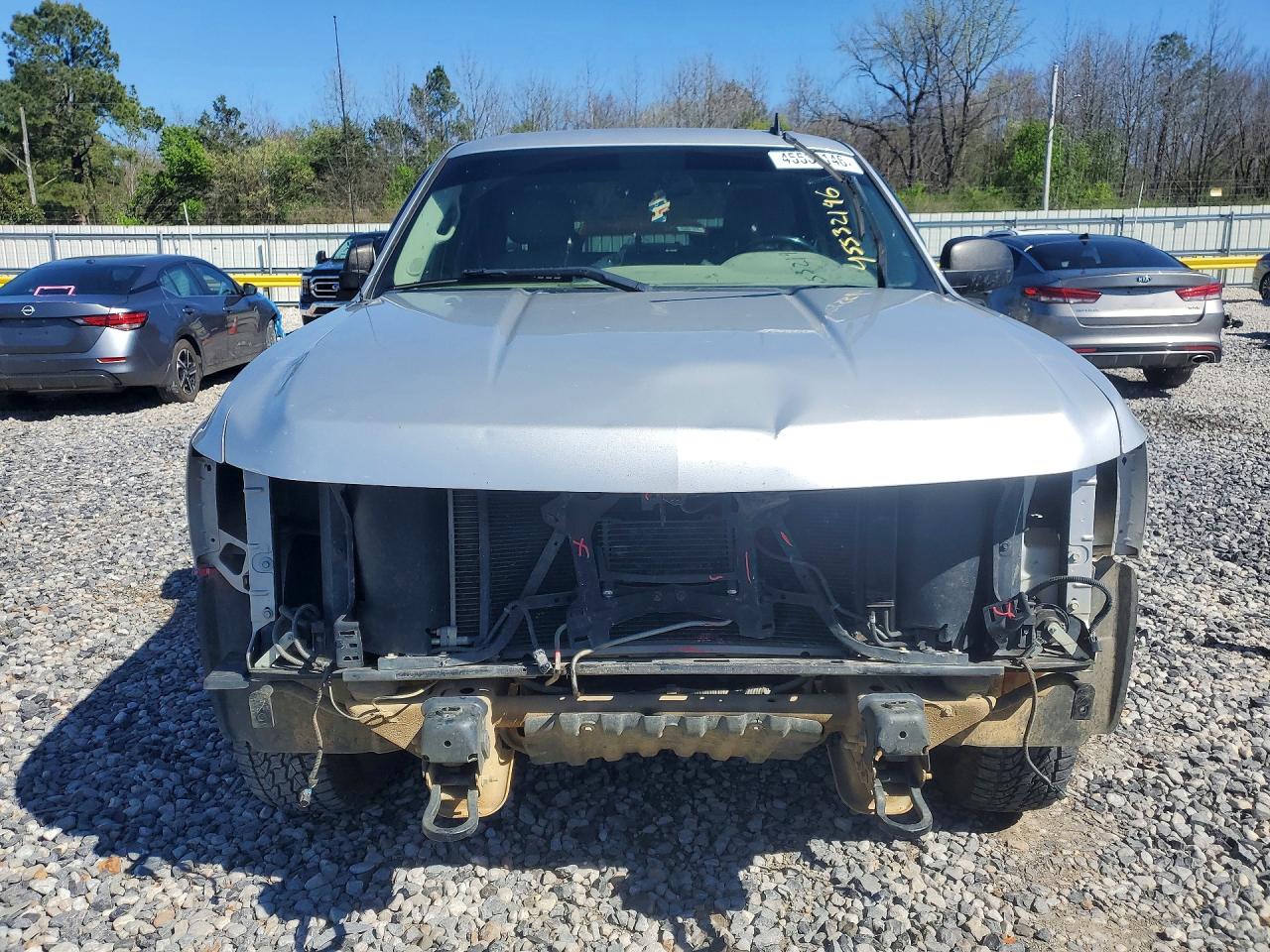 2010 CHEVROLET SILVERADO K1500 LT photo 5