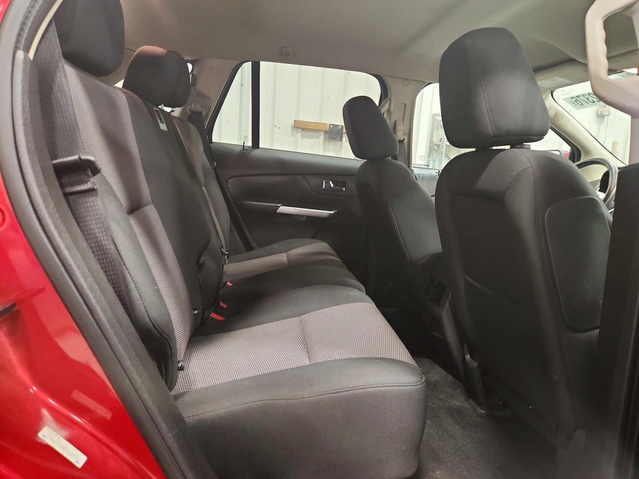 2011 FORD EDGE SEL photo 11