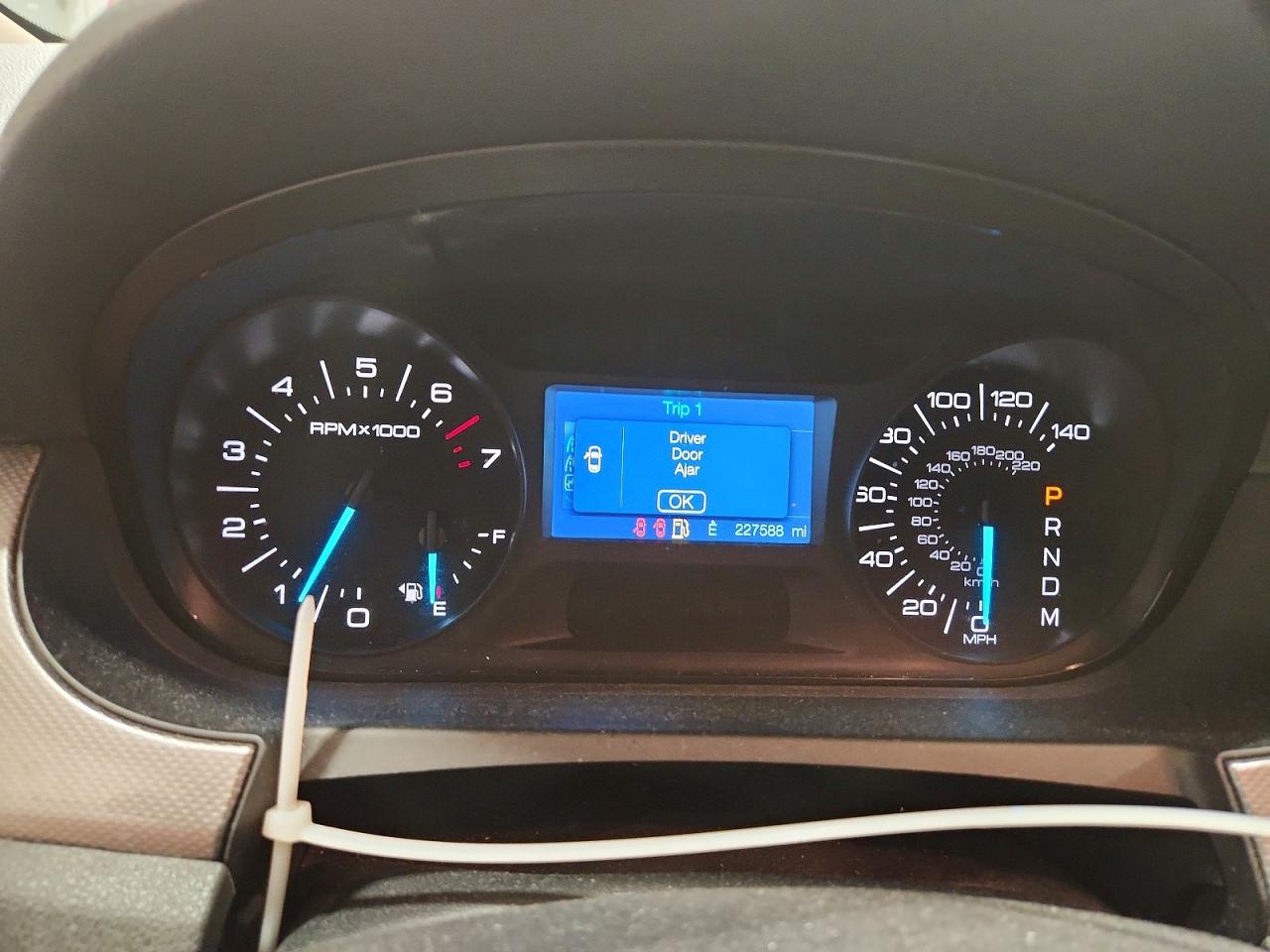 2011 FORD EDGE SEL photo 9