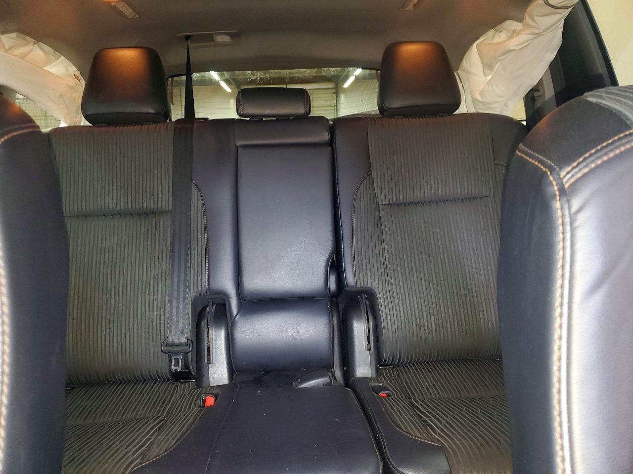 2018 TOYOTA HIGHLANDER LE PLUS photo 10