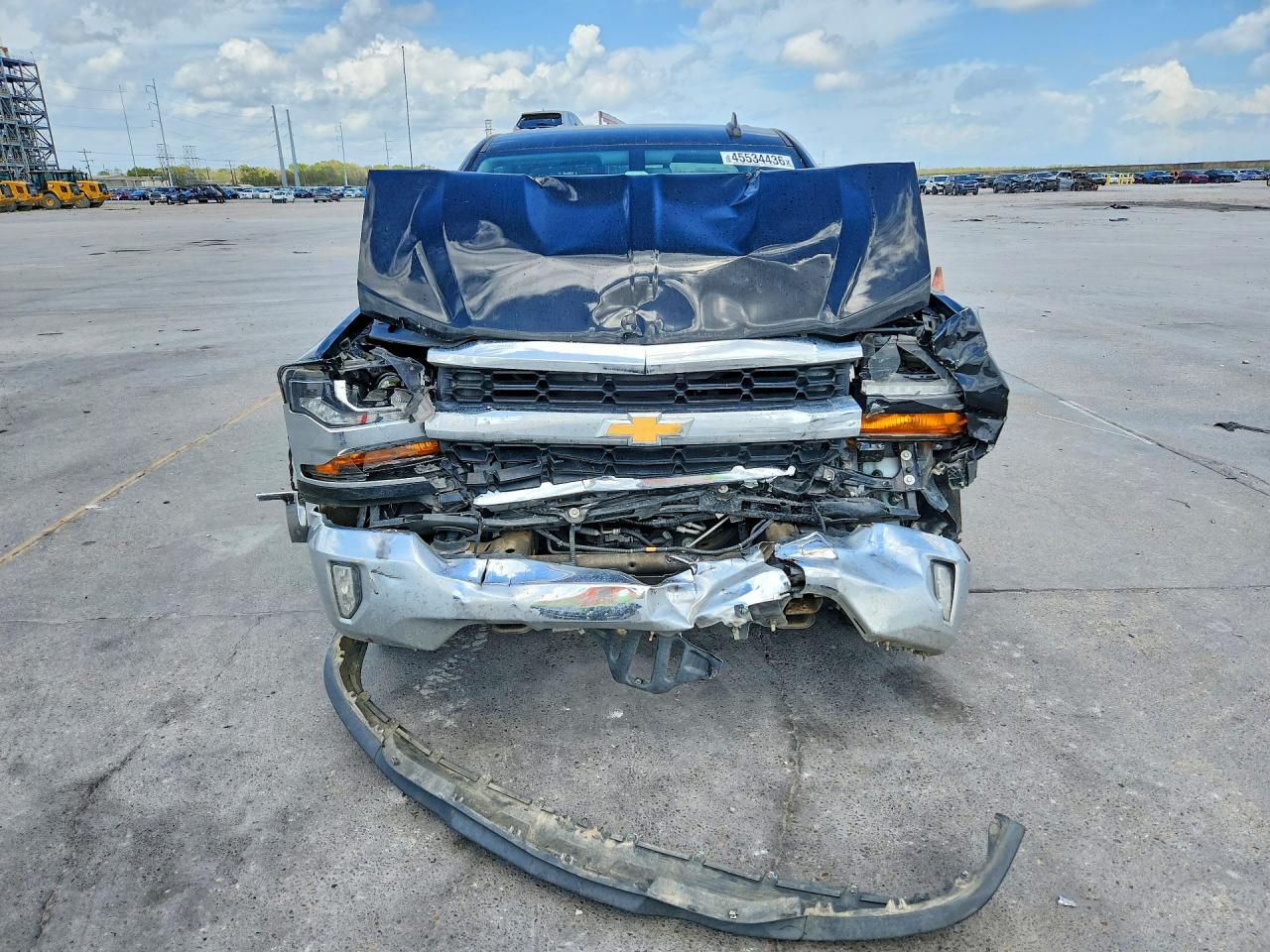 2016 CHEVROLET SILVERADO C1500 LT photo 5