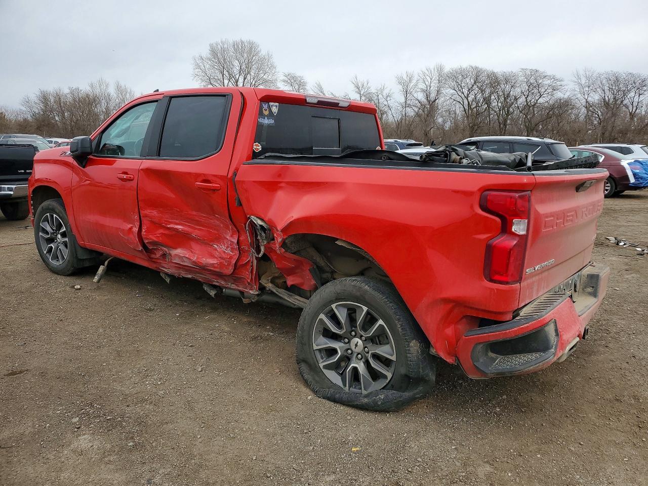 2020 CHEVROLET SILVERADO K1500 RST photo 3
