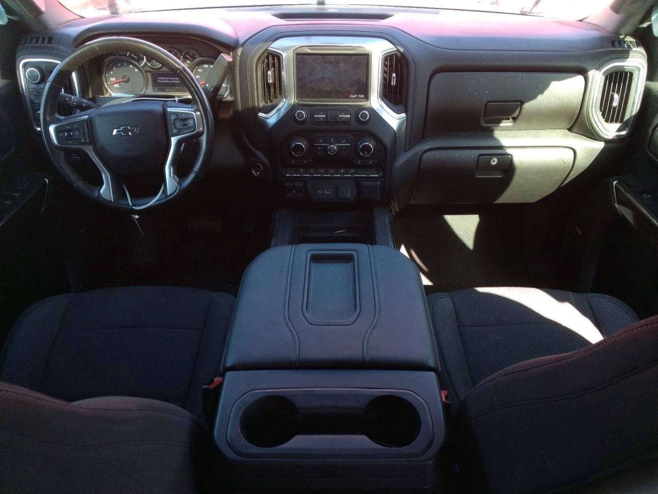 2020 CHEVROLET SILVERADO K1500 RST photo 16