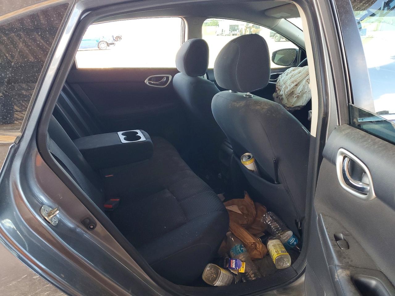 2019 NISSAN SENTRA SR photo 10