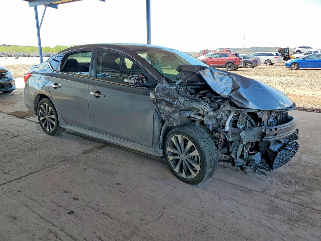 2019 NISSAN SENTRA SR photo 4