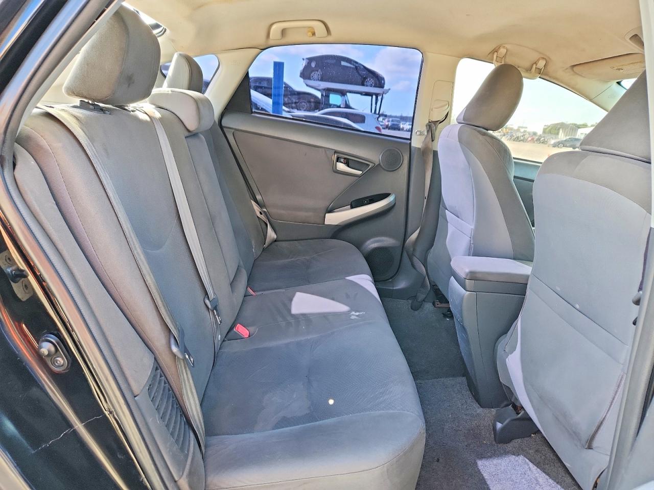 2011 TOYOTA PRIUS THREE photo 10