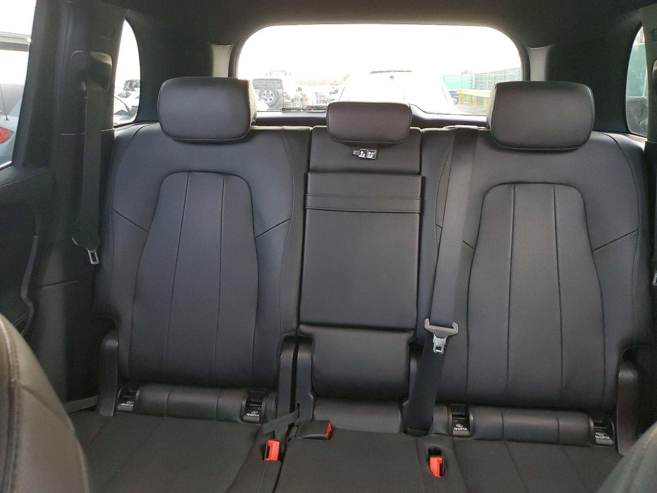 2021 MERCEDES-BENZ GLB 250 4MATIC photo 10