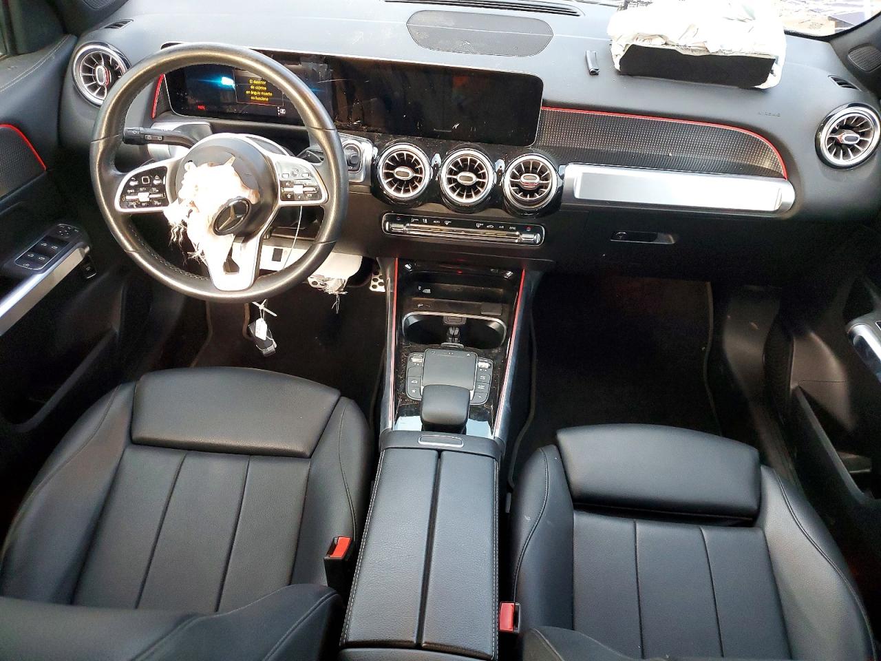 2021 MERCEDES-BENZ GLB 250 4MATIC photo 8