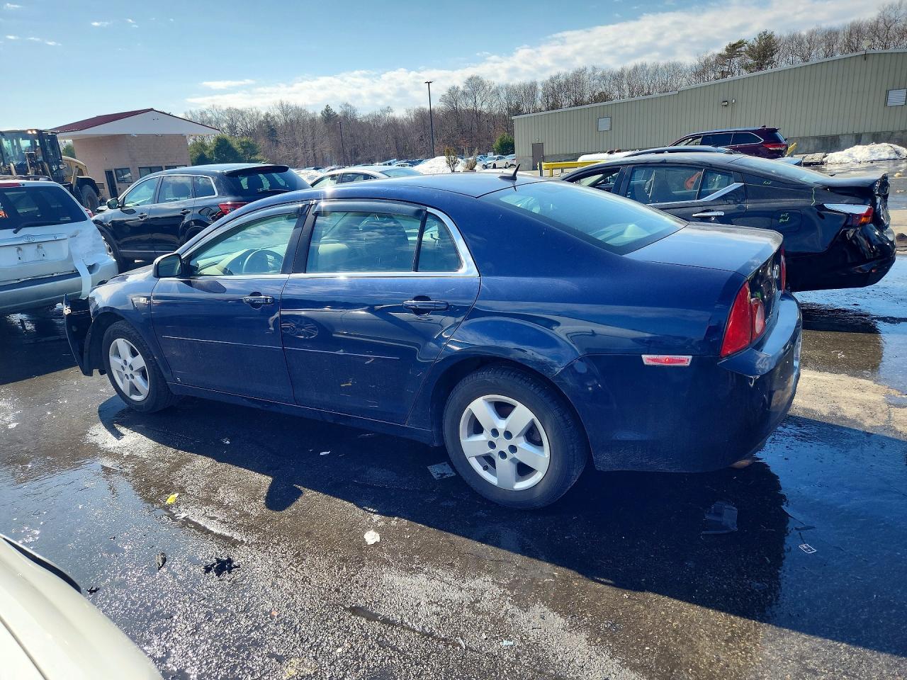 2008 CHEVROLET MALIBU LS photo 2