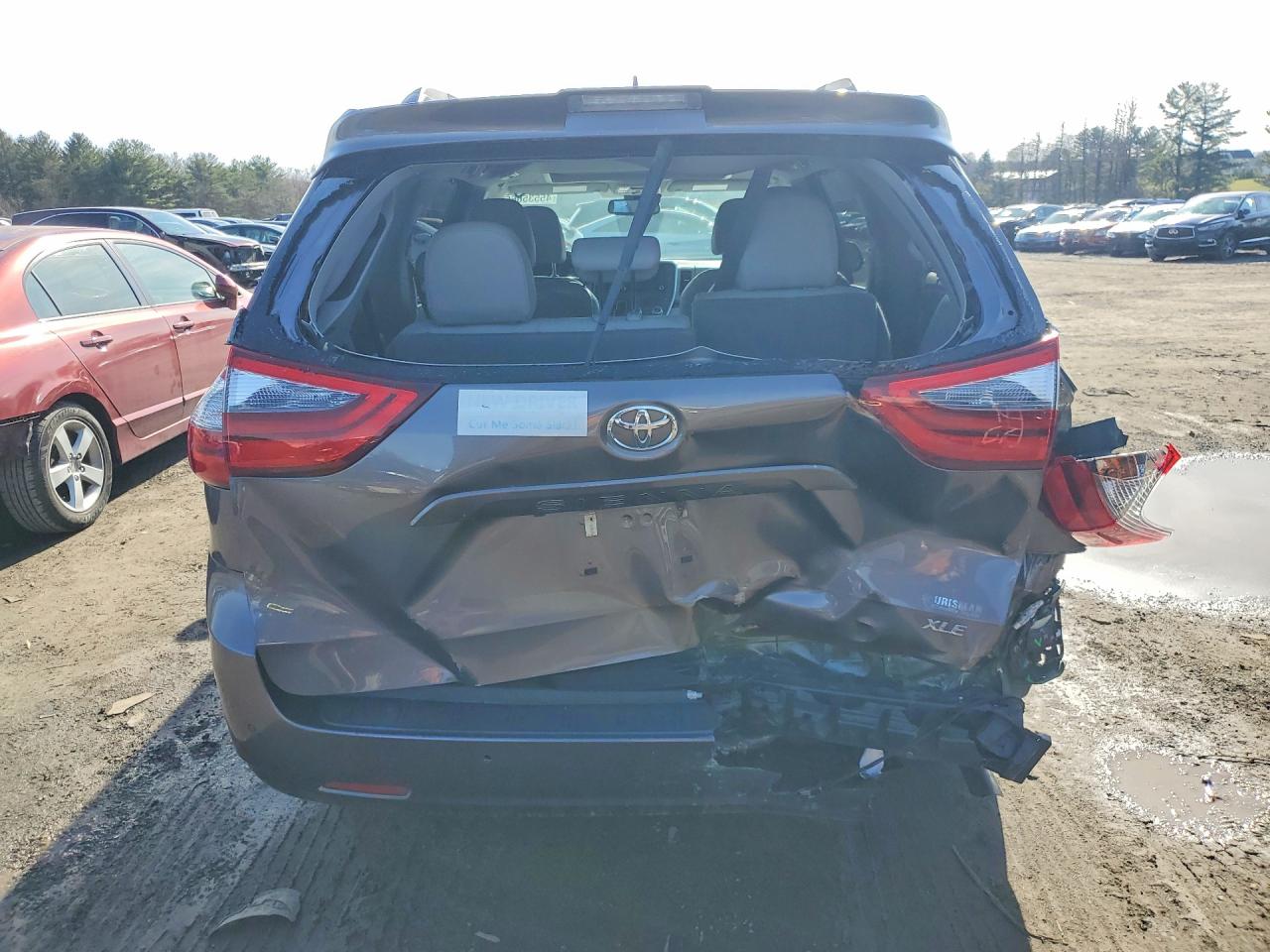 2020 TOYOTA SIENNA XLE 8-PASSENGER photo 11