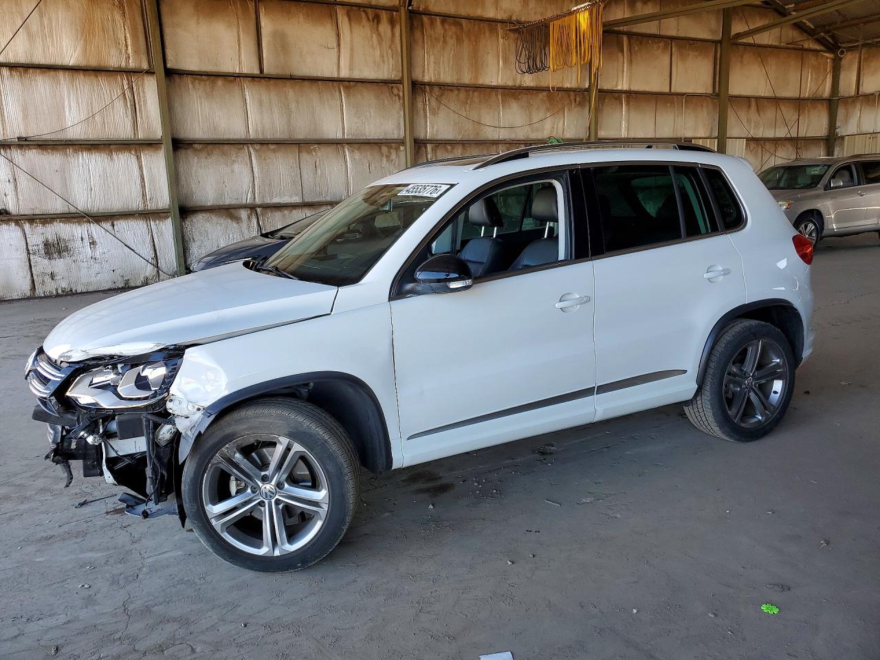 2017 VOLKSWAGEN TIGUAN