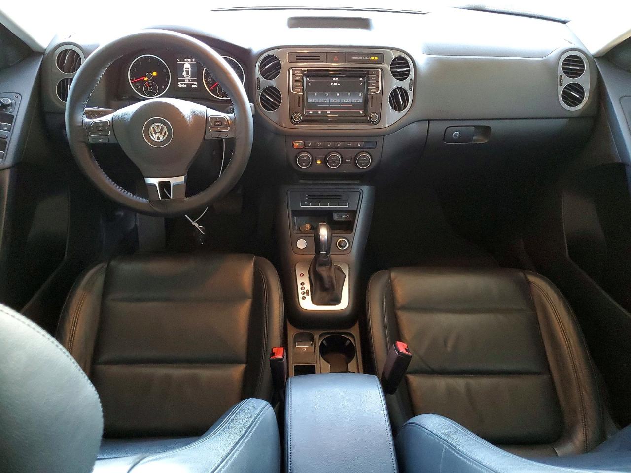 2017 VOLKSWAGEN TIGUAN SPORT photo 8