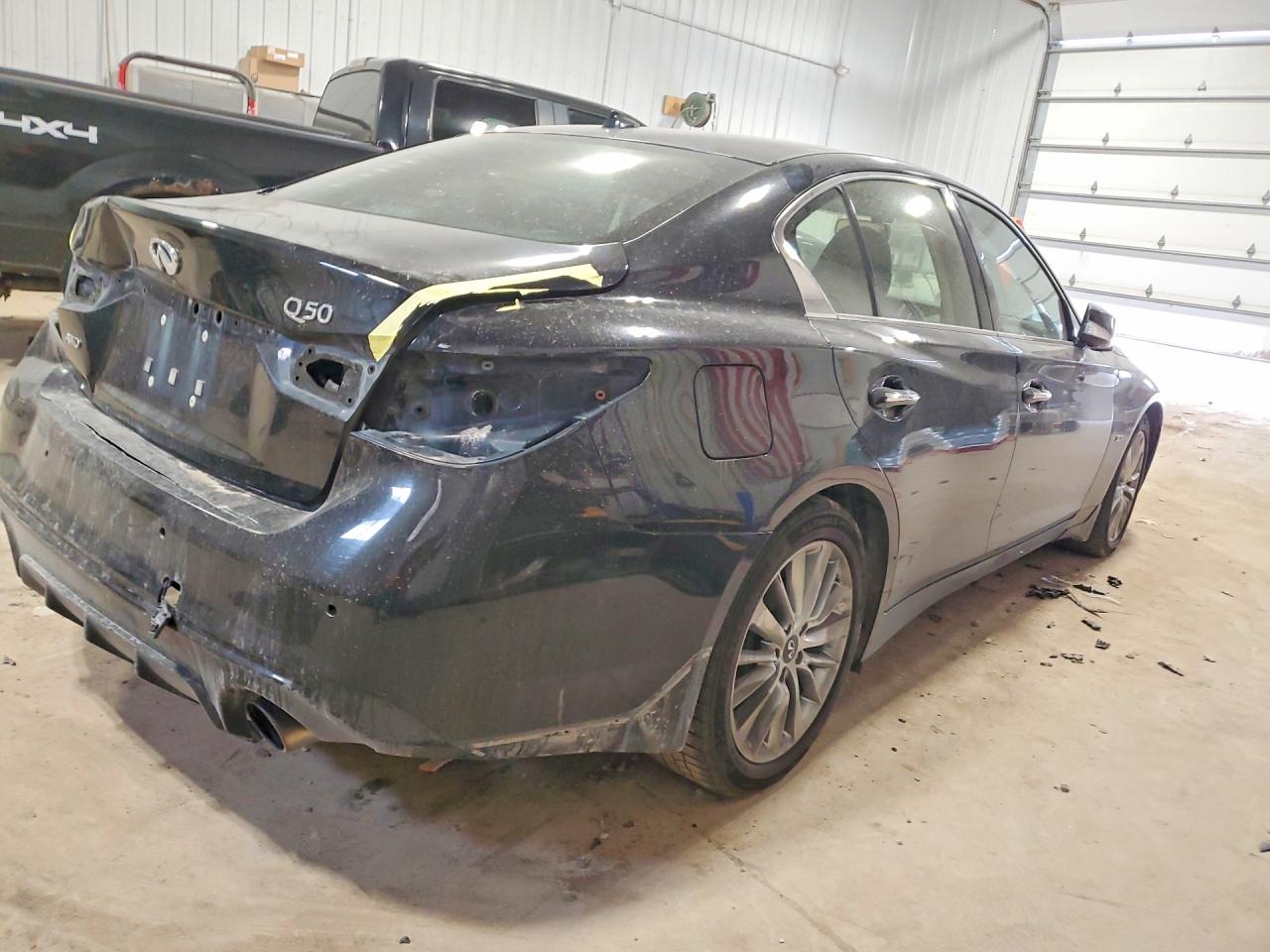 2018 INFINITI Q50 3.0T LUXE photo 5