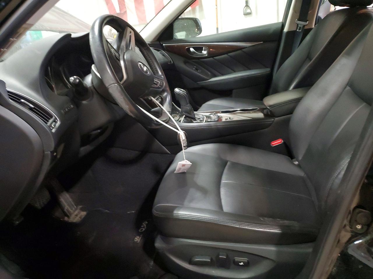2018 INFINITI Q50 3.0T LUXE photo 13