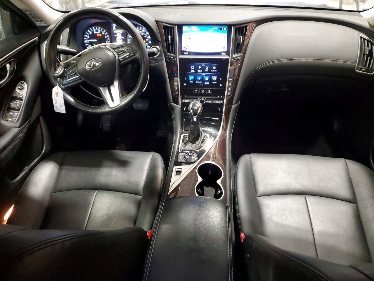 2018 INFINITI Q50 3.0T LUXE photo 15