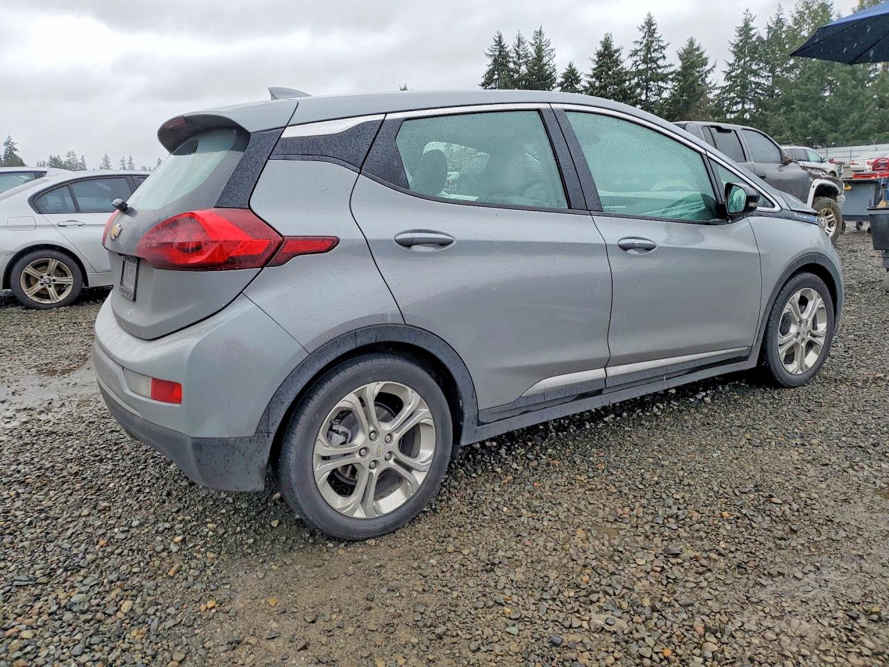 2020 CHEVROLET BOLT EV LT photo 3