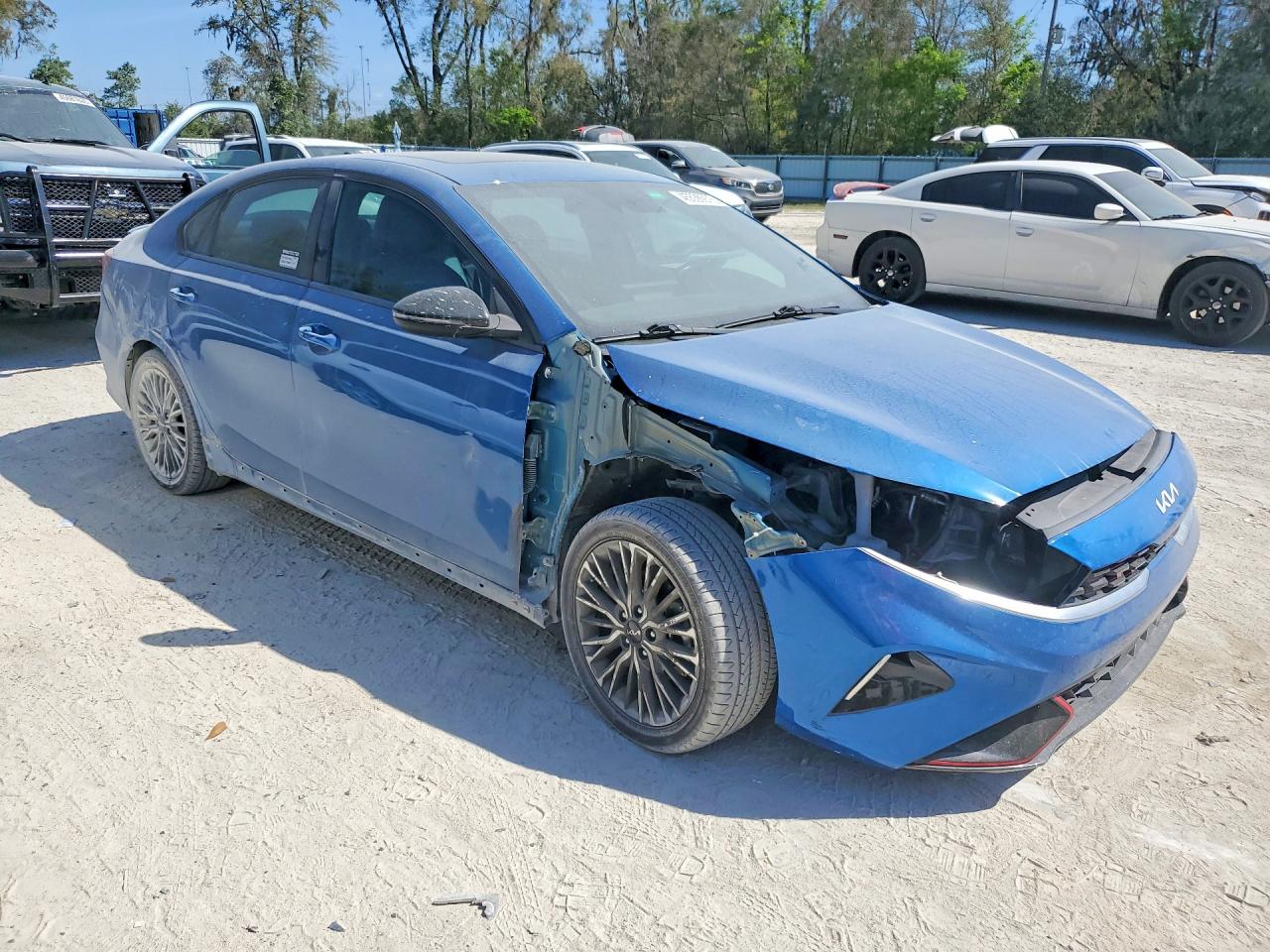 2023 KIA FORTE GT-LINE photo 7