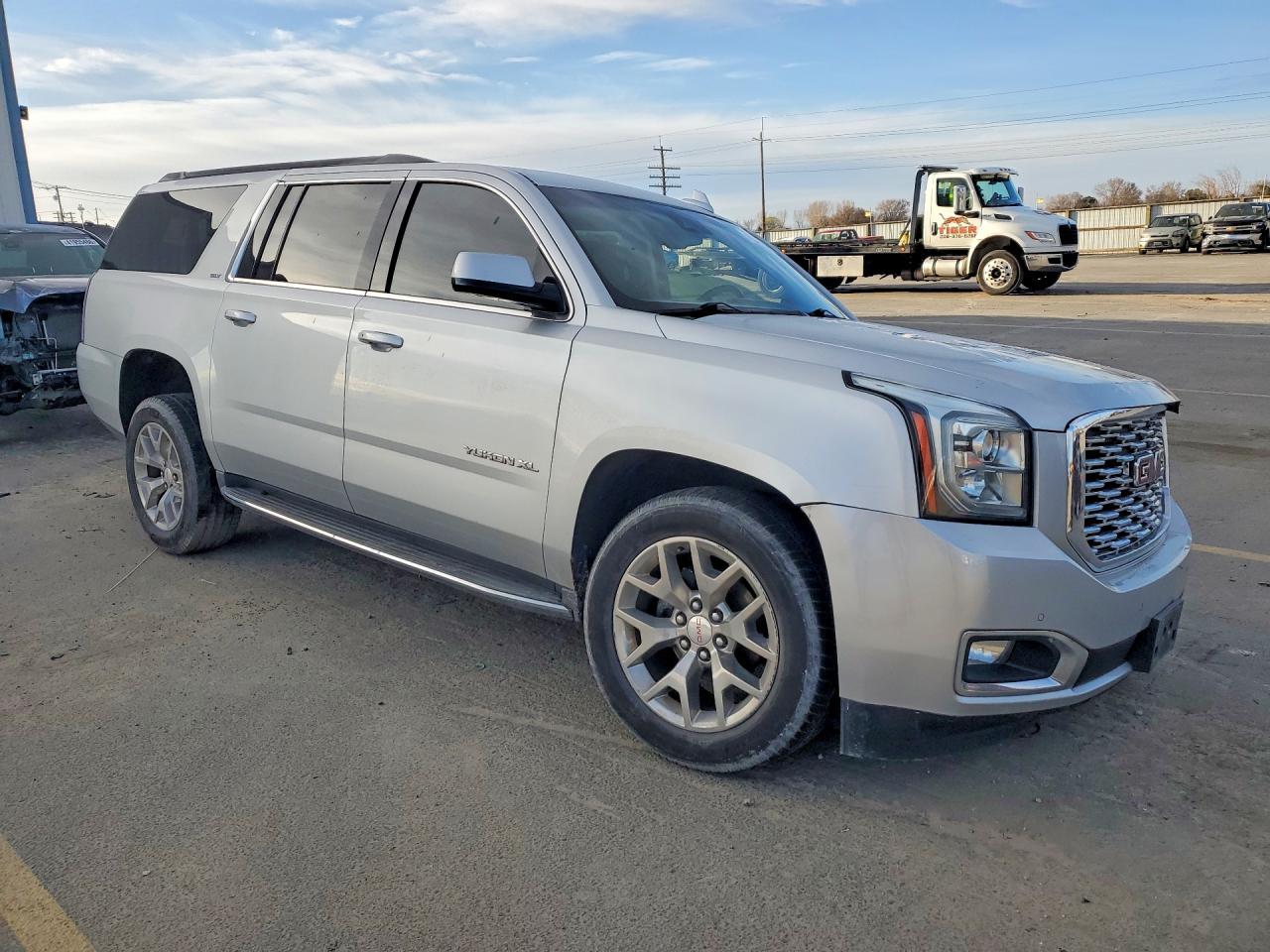2015 GMC YUKON XL K1500 SLT photo 10