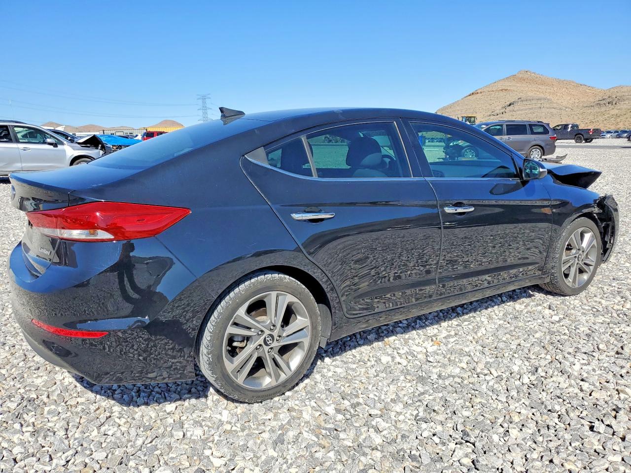 2017 HYUNDAI ELANTRA LIMITED photo 7