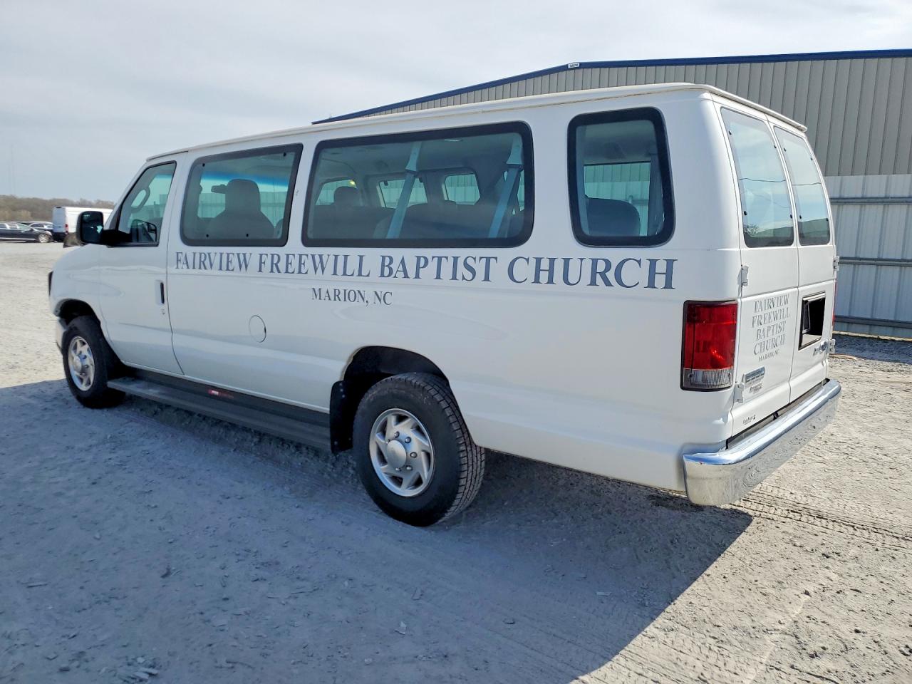 2010 FORD ECONOLINE E350 SUPER DUTY WAGON photo 2