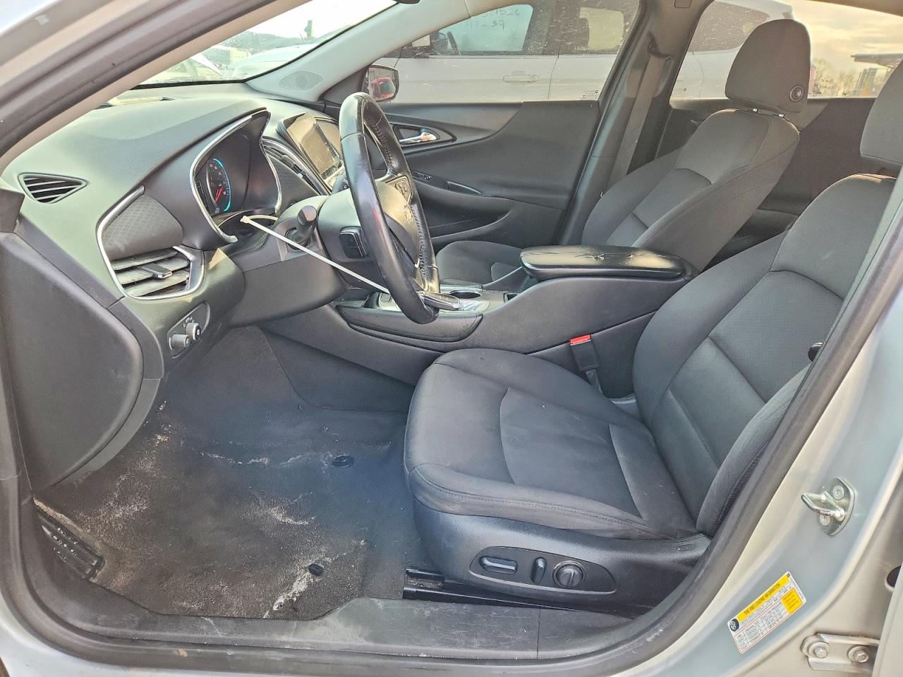 2018 CHEVROLET MALIBU LT photo 7