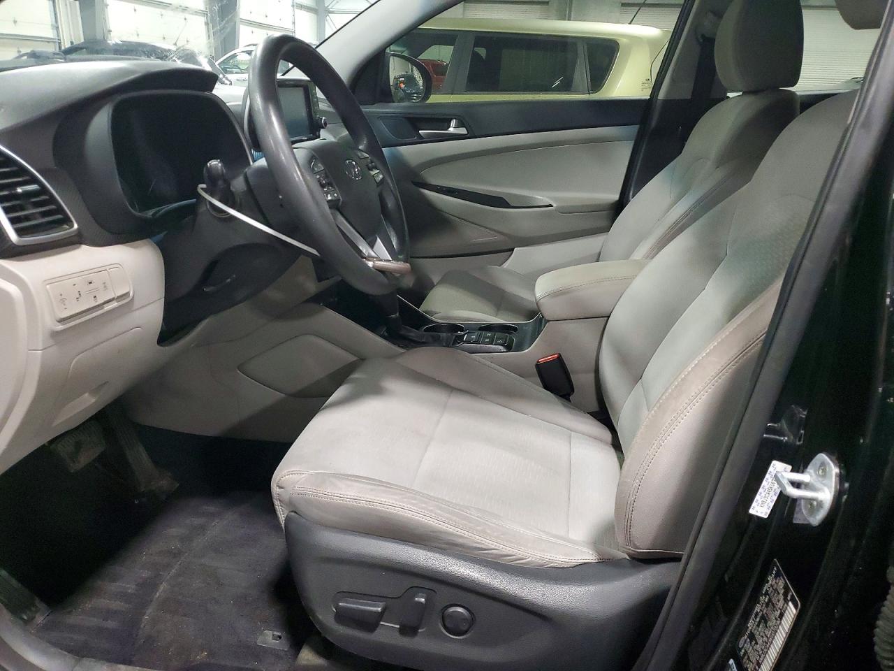2019 HYUNDAI TUCSON VALUE photo 19
