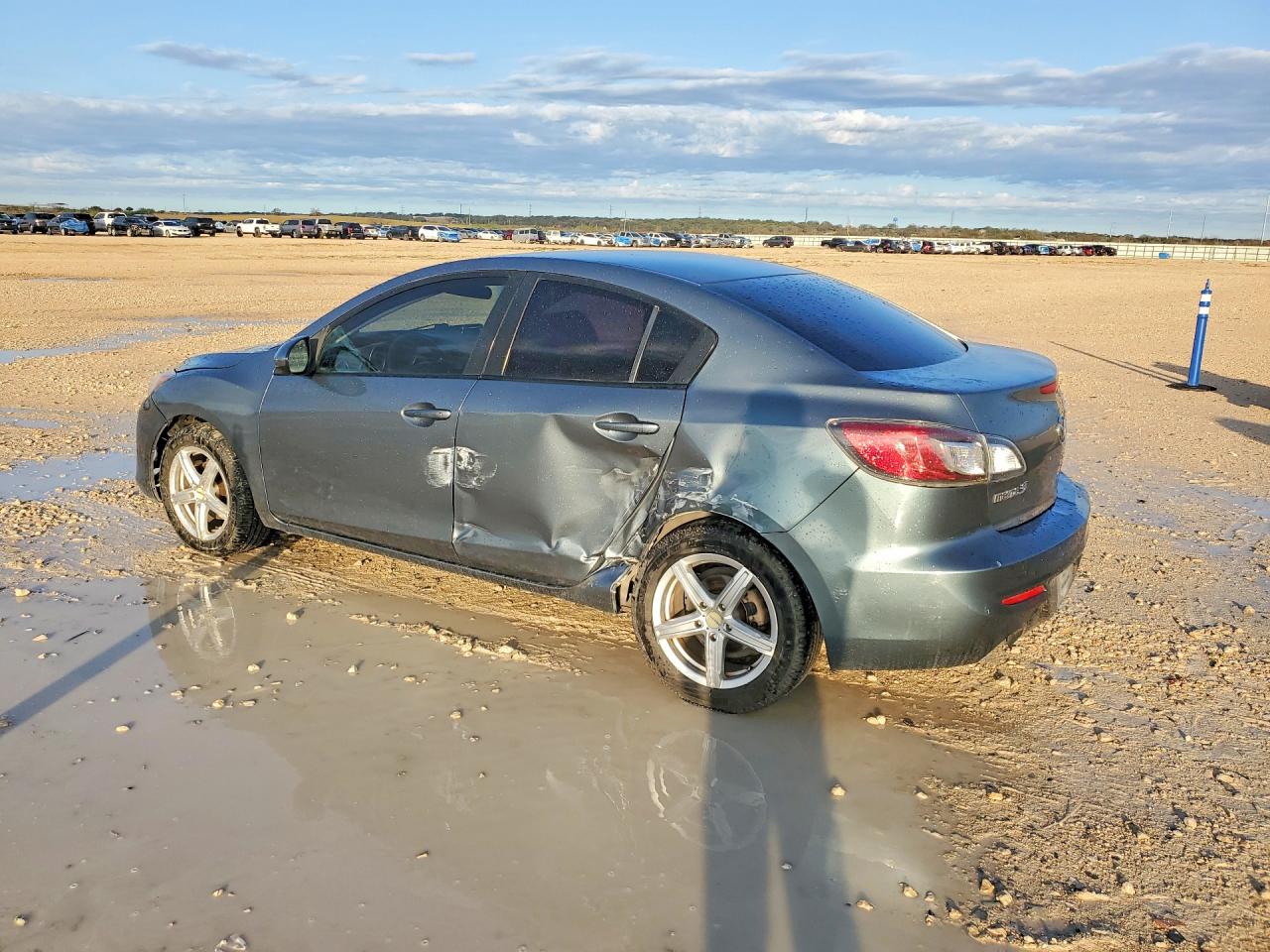 2013 MAZDA 3 I photo 2