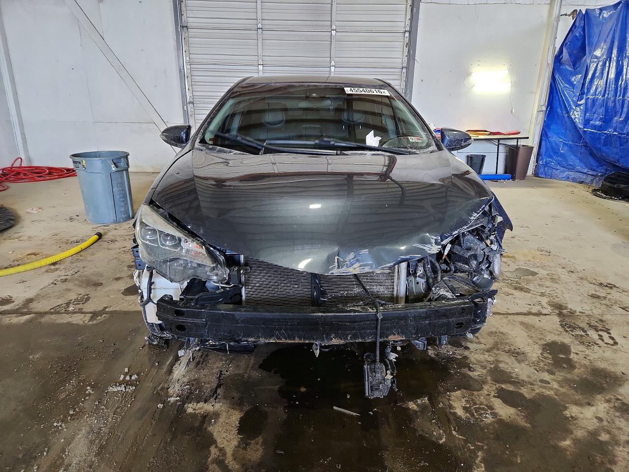 2018 TOYOTA COROLLA SE photo 9