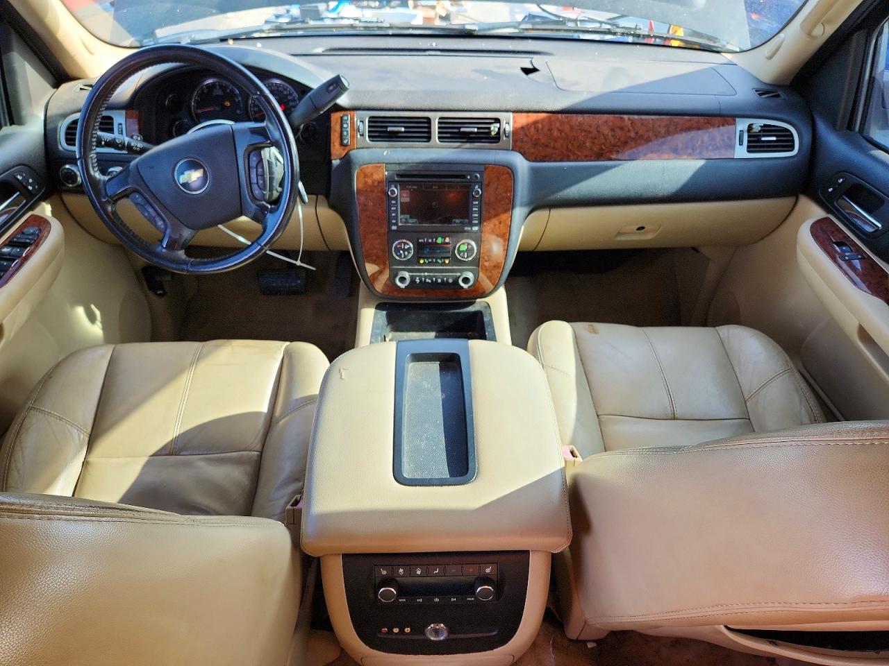 2007 CHEVROLET SUBURBAN K1500 photo 15