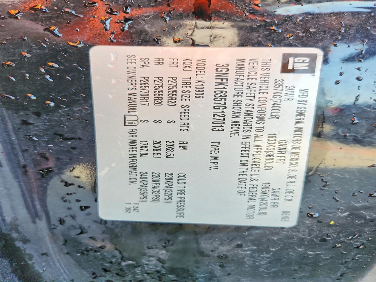 2007 CHEVROLET SUBURBAN K1500 photo 25