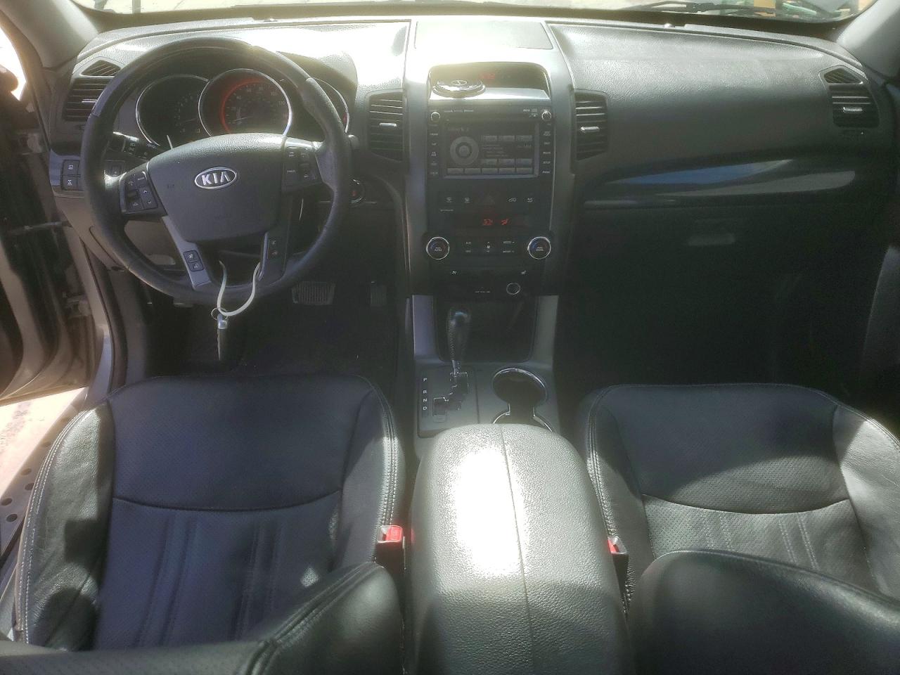 2013 KIA SORENTO SX photo 8