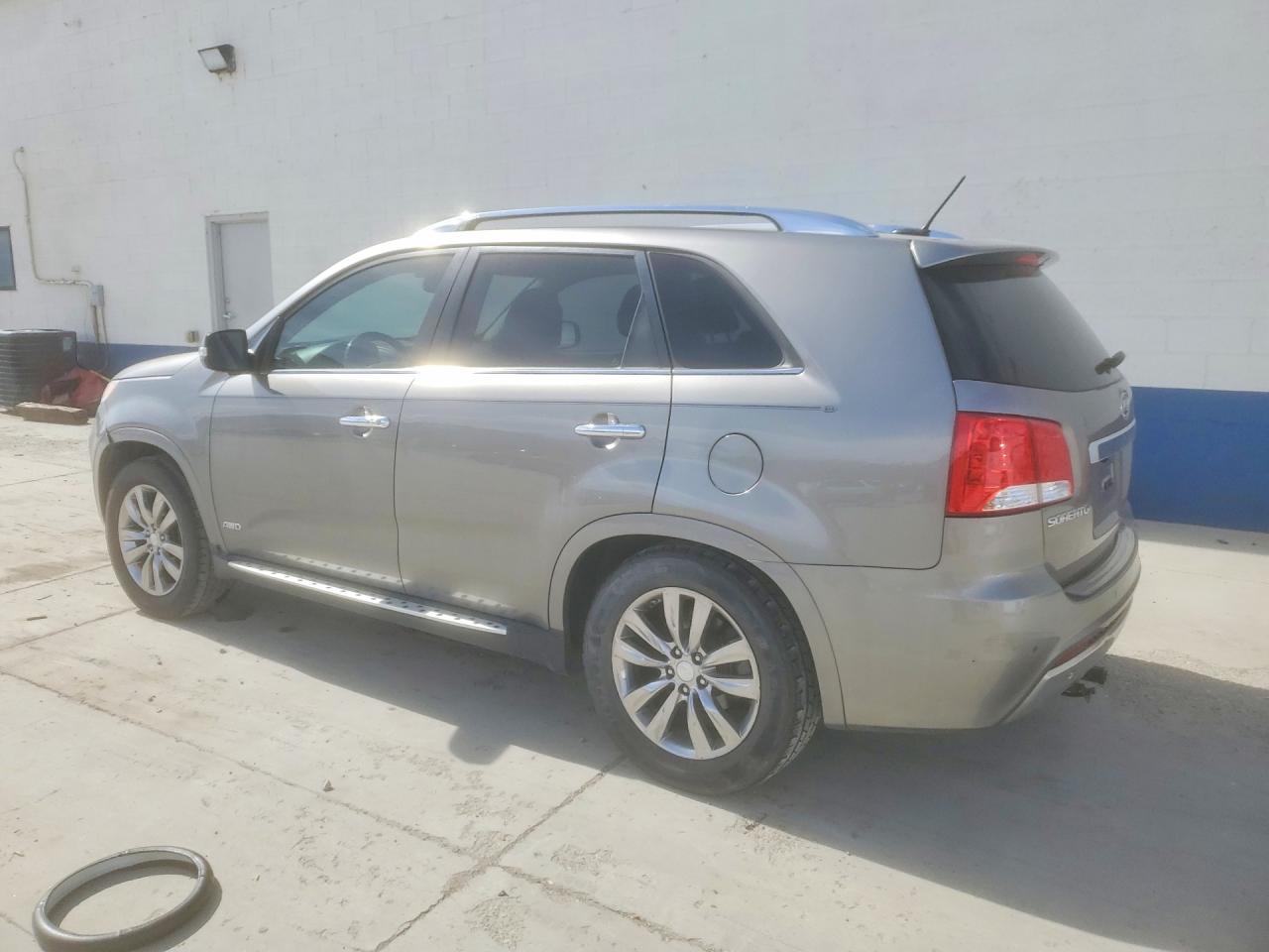 2013 KIA SORENTO SX photo 2